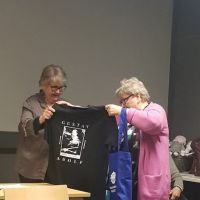 Naisen-aani-08032024 Lahjoja-Maritalle